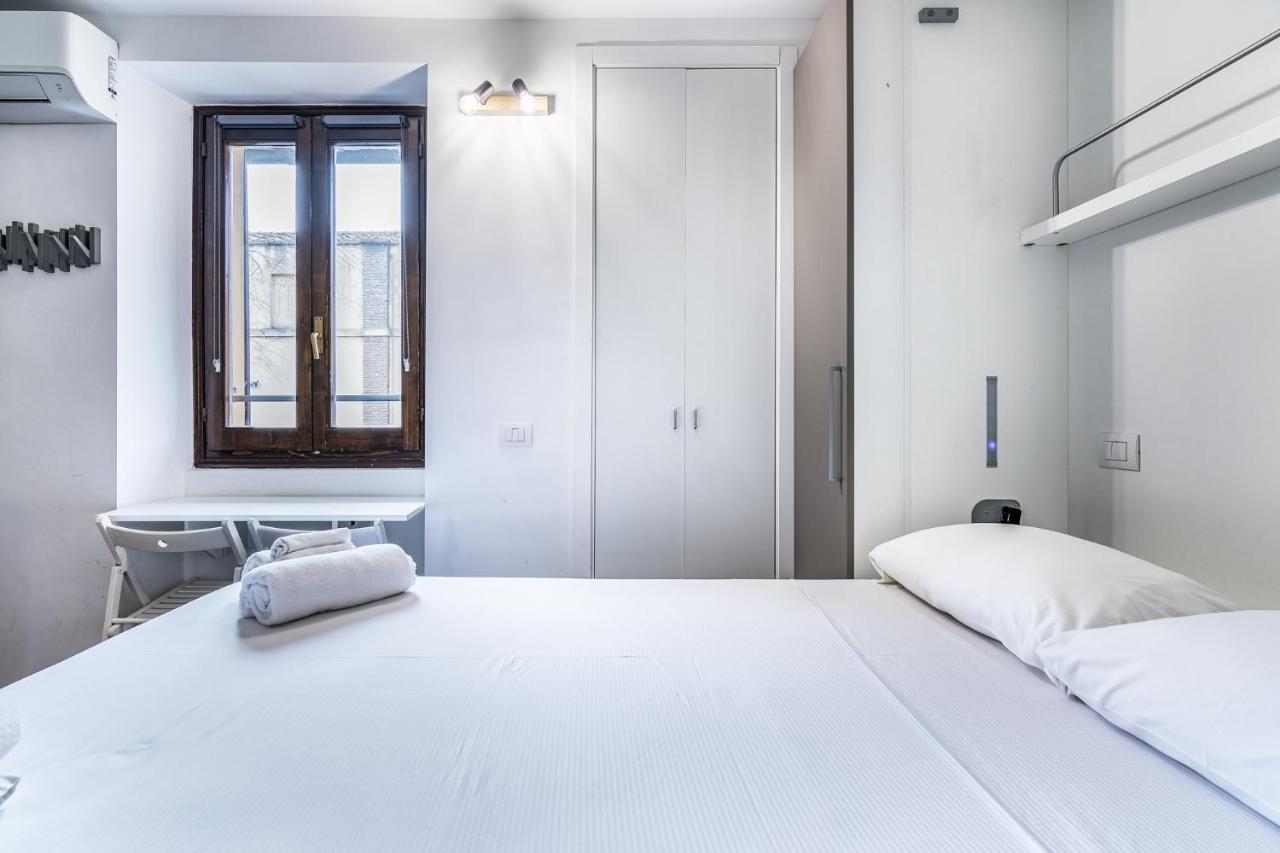 Morimondo Studio Apartment Milan Bagian luar foto
